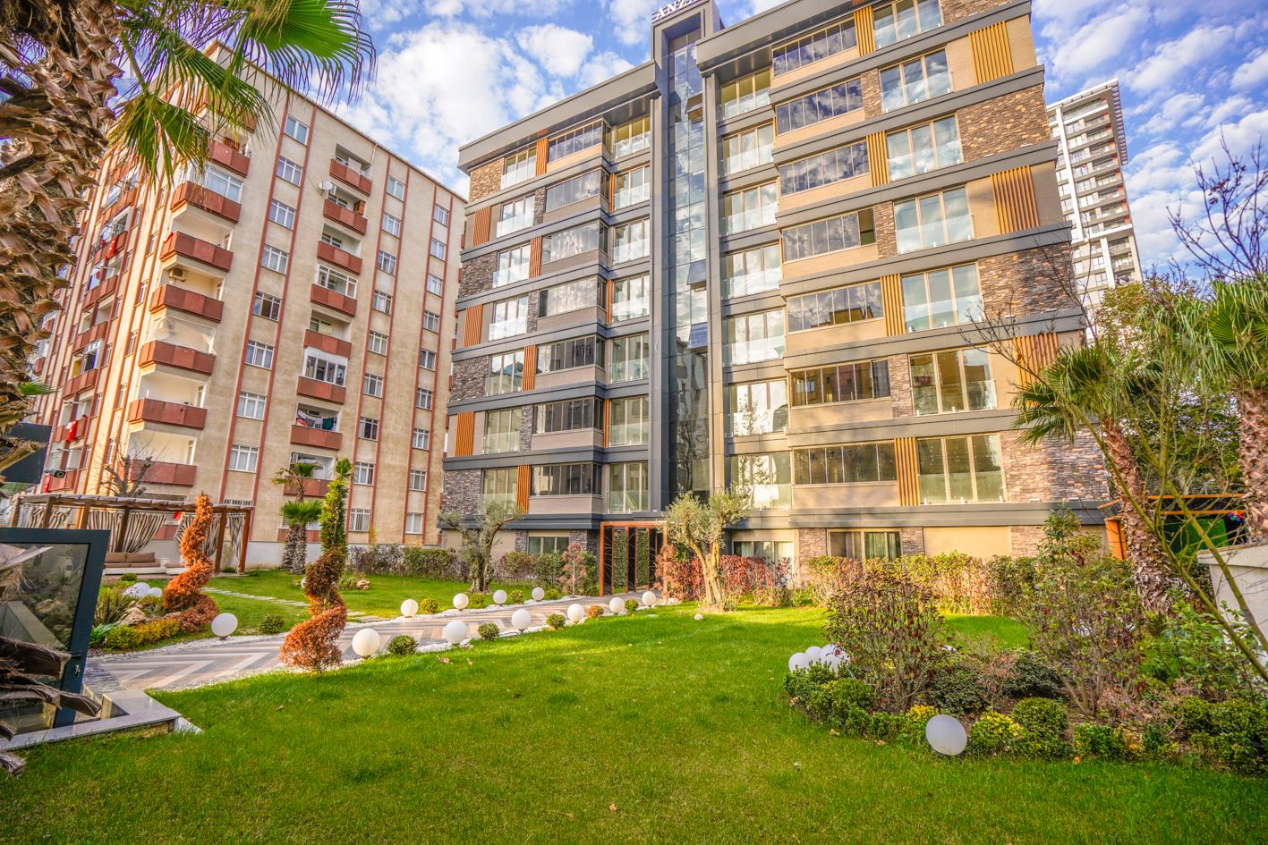 MALTEPE KORDON'DA 4+1 LÜKS DAİRE